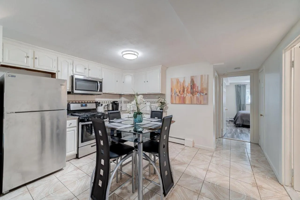 Wonderful Getaway In Canarsie Brooklyn With Parking Nova Iorque