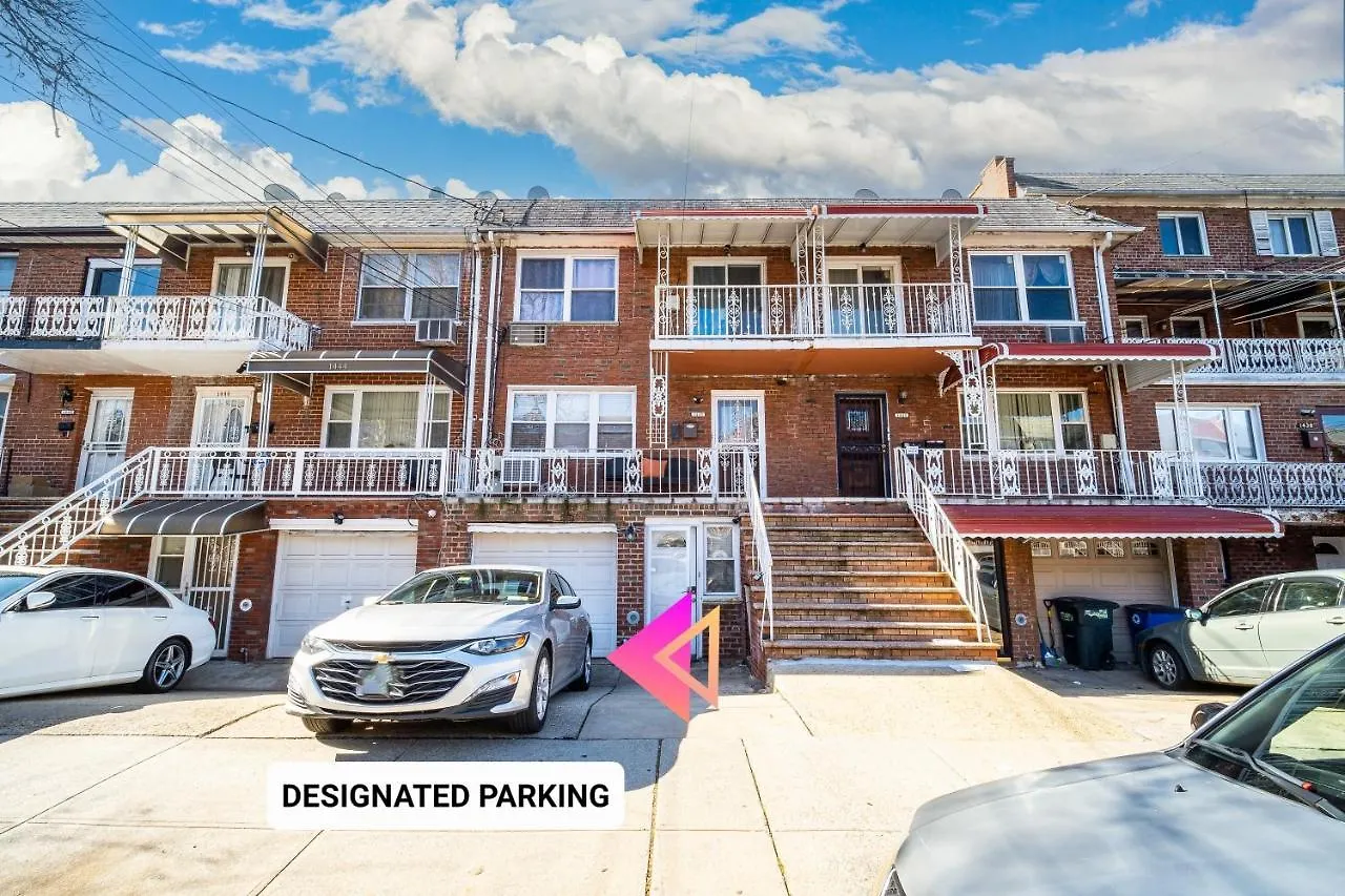 Wonderful Getaway In Canarsie Brooklyn With Parking New York Apartmán